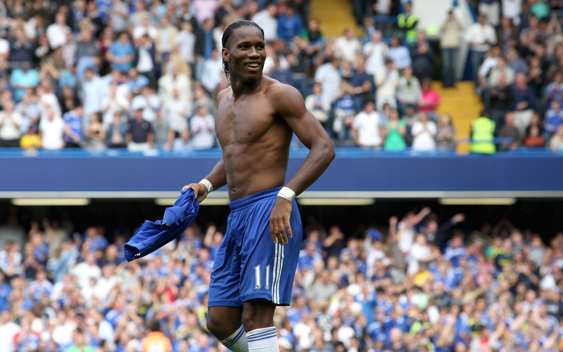 “德甲激烈竞争,最后冲刺谁能占上风?”,德甲收官战